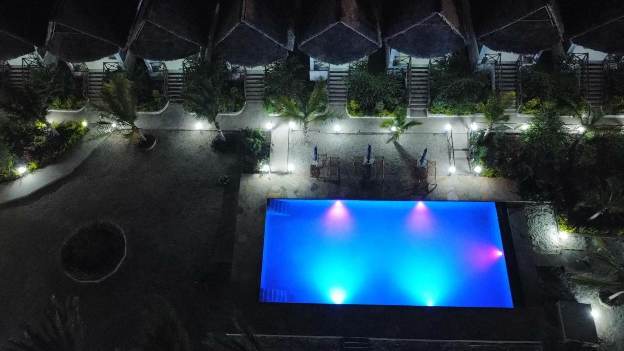 Jabali Bungalows Lodge Paje Kültér fotó
